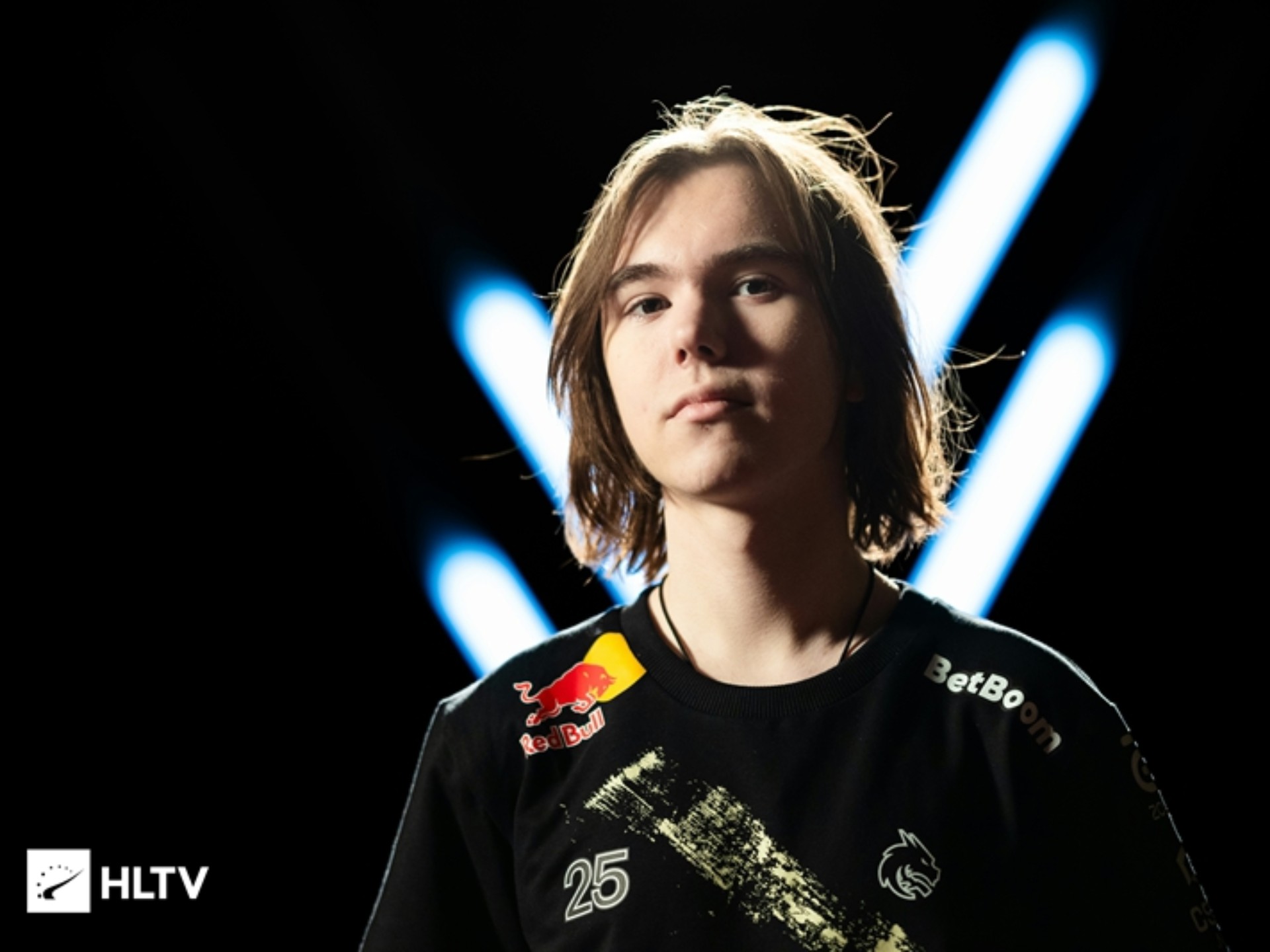 率先进入决赛！JDG赛后更博：比分3：0，只有我能征服我！