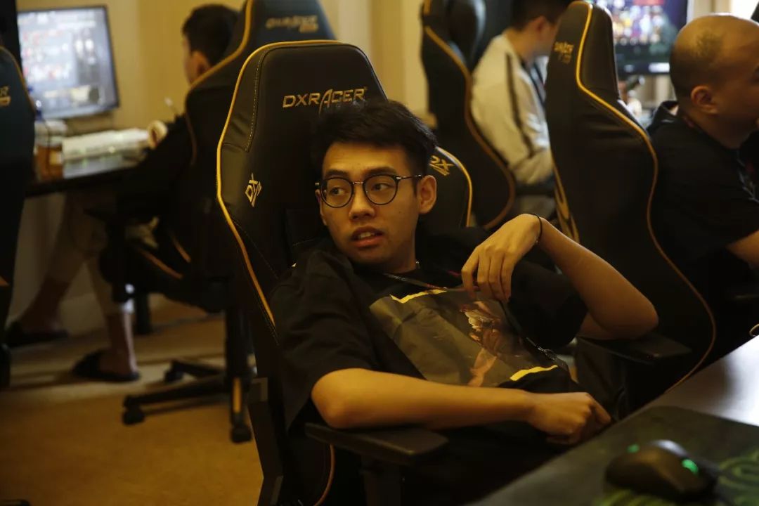 The MongolZ 首先在 IEM Cologne 2025 达成季后赛资格