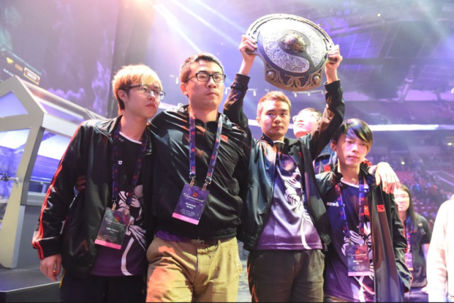 RA俱乐部官方：辅助王天赐福（ID：Feather）即日起离队