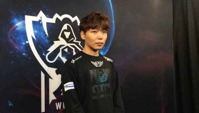熊的力量！ Tarzan 疯狂地攻击 Scout ，最终胜利由 AL3-2 JD Gaming 获得，晋级决赛