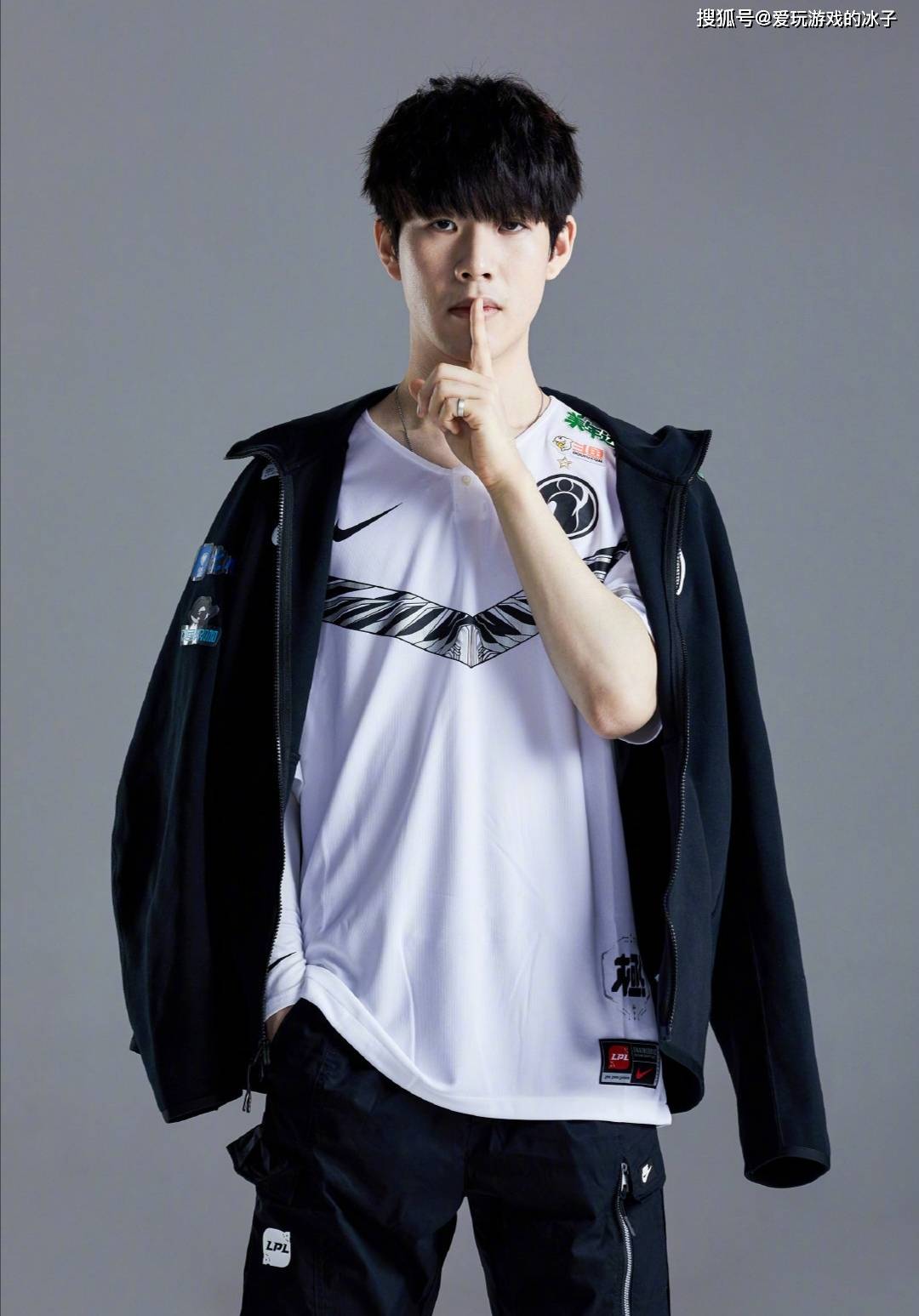 WBG对阵NIP趣味数据：Rookie与Tarzan本赛季MVP次数并列第一