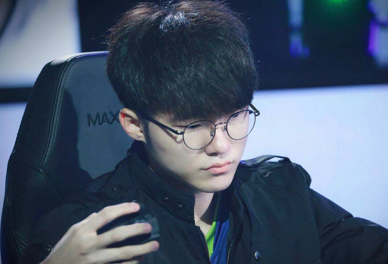 Valve 更新了 VRS 模型 - 团队现在只属于一个地区