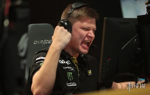 csgo：补丁后数据分析：M4A1使用占比小幅下降
