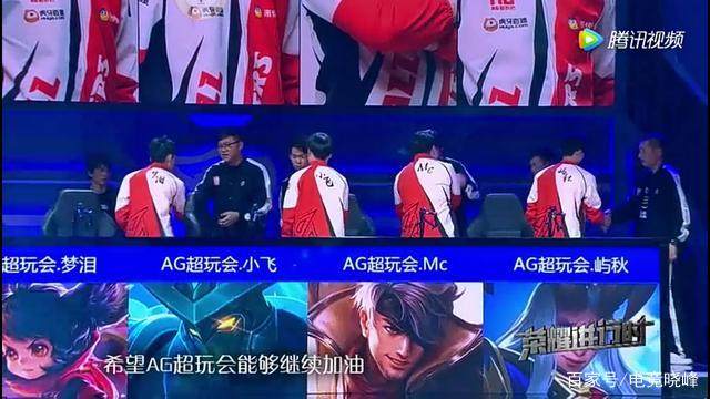Hope 认为Corki是T1／T1.5英雄：他的属性很高，伤害也很高